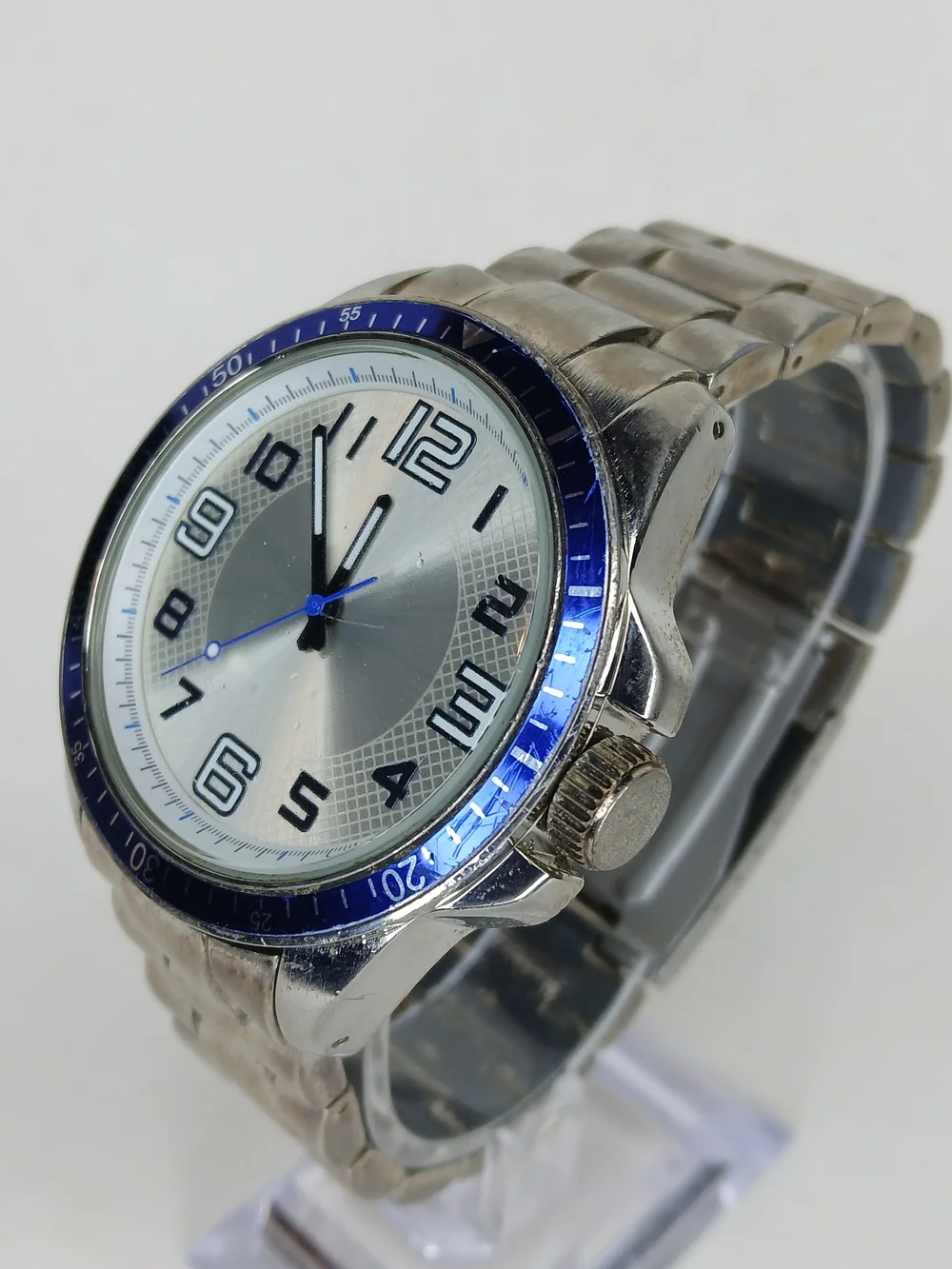 ​Merona FMDM252 Men Watch Silver Tone Blue Bezel Silver Dial Japan Movt